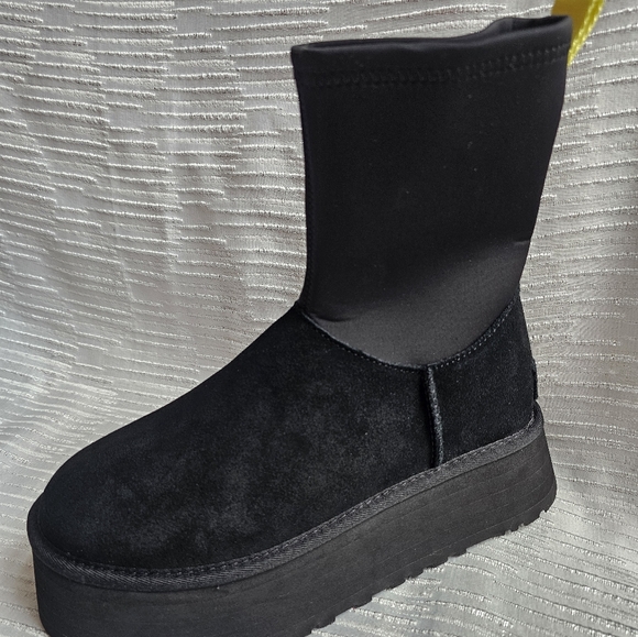 UGG Classic Dipper Womens Black Platform Size 8 S/N 1144031 - Picture 3 of 10